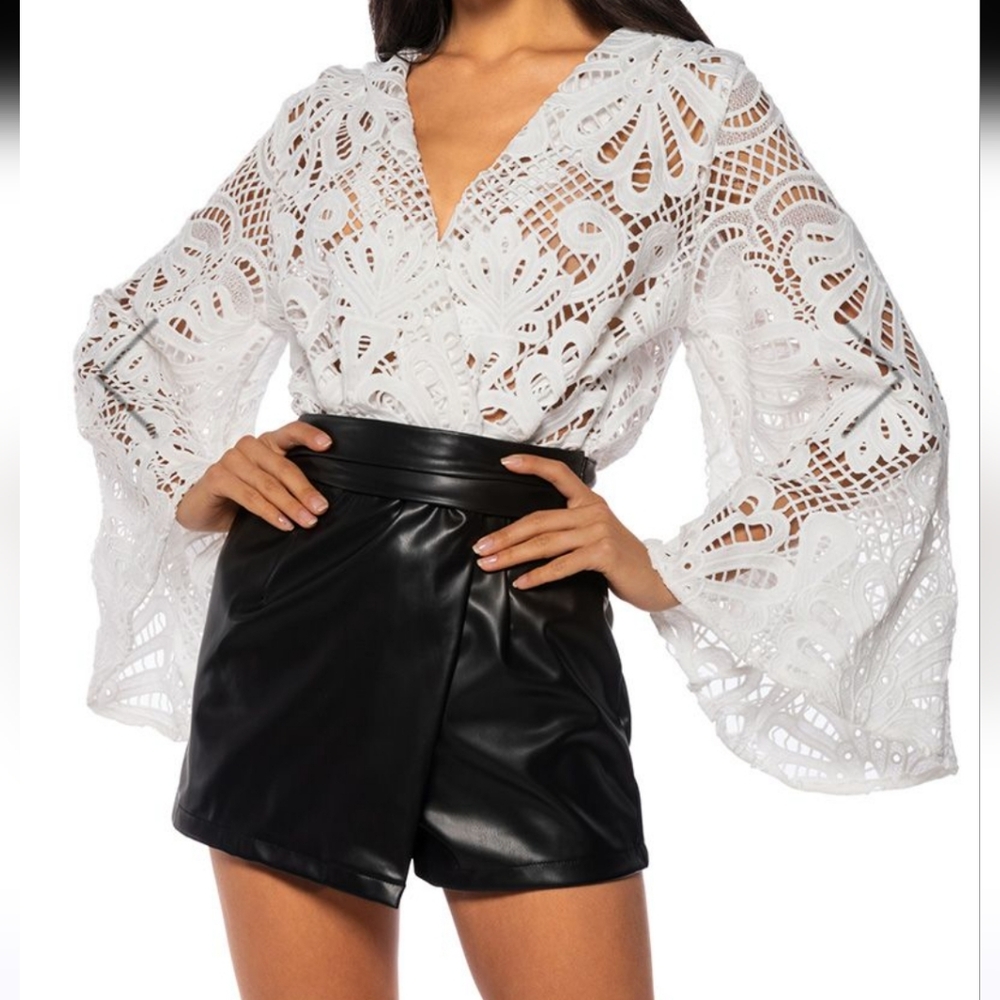 Akira skort romper